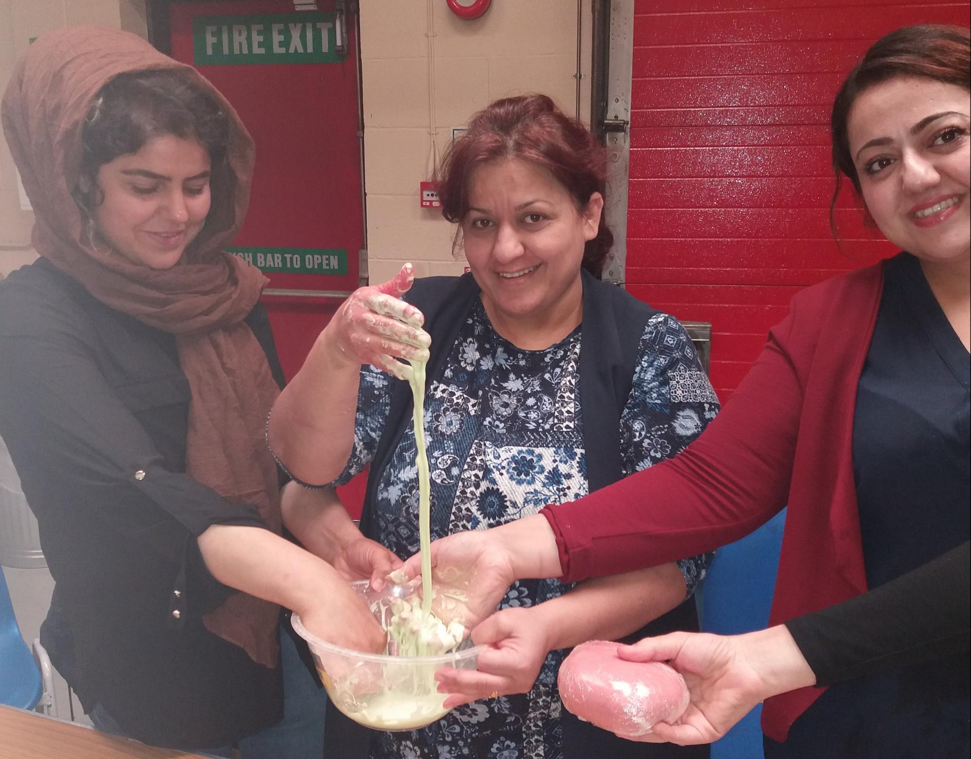 Refugee learners on ca ourse