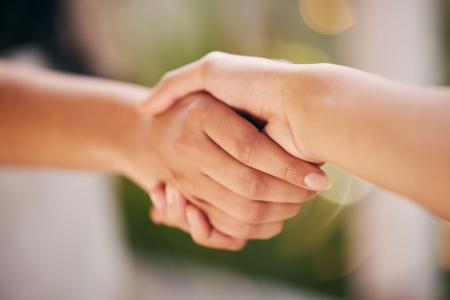 hands shake